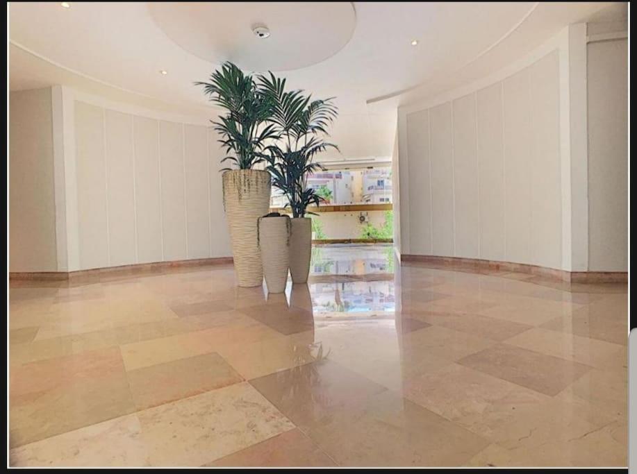 Lumineux, Ensoleillee, Proche Plage ,Coeur De Centre Ville, Chaleureux, Антиб Екстериор снимка
